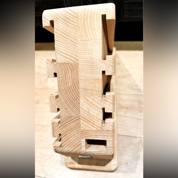 Spectacular designed ZWILLING Knife Block (Empty). Brand New! (Natural Colour) - Picture 2 of 3